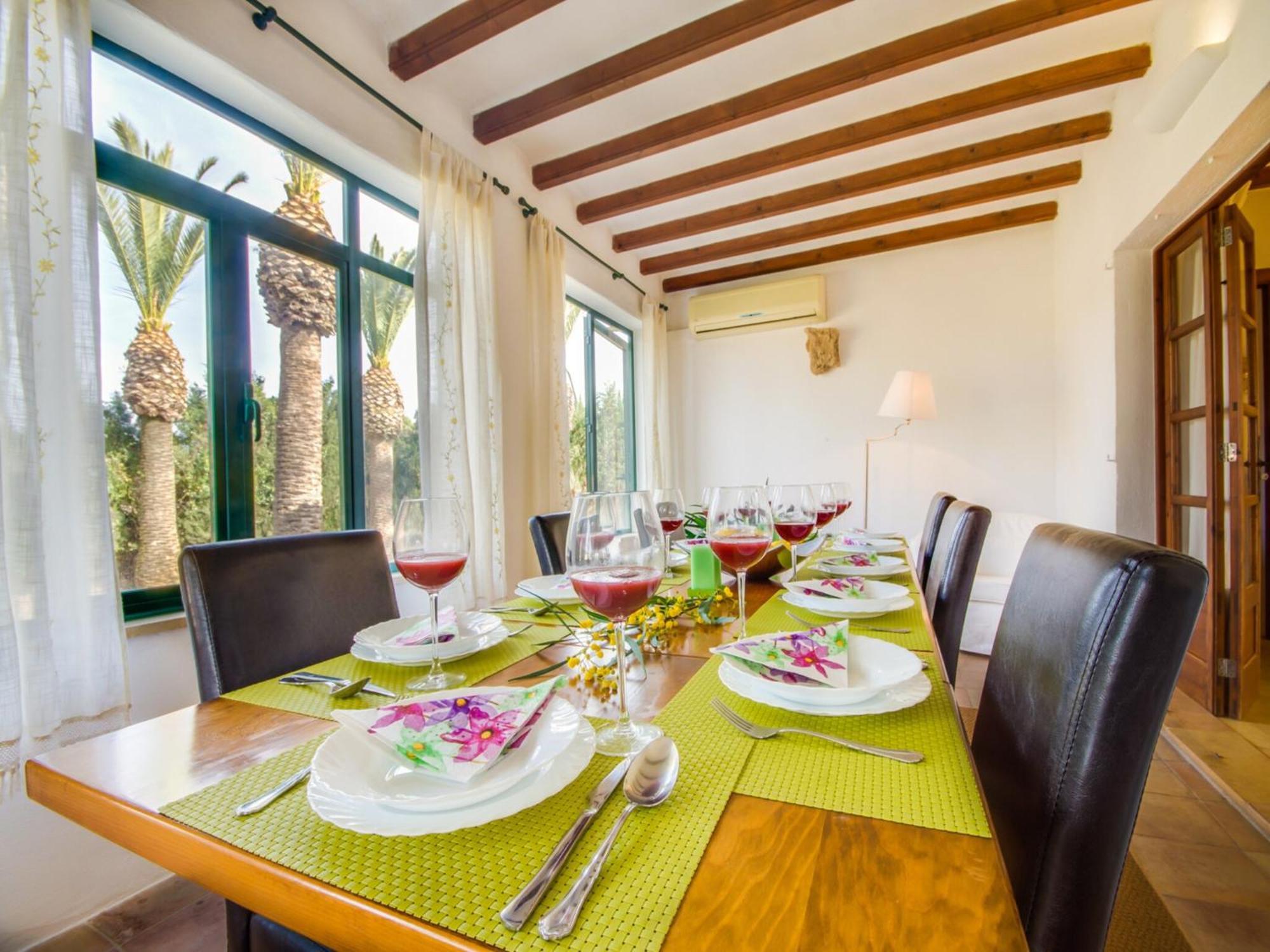 9 Person In Alcudia (Mallorca)