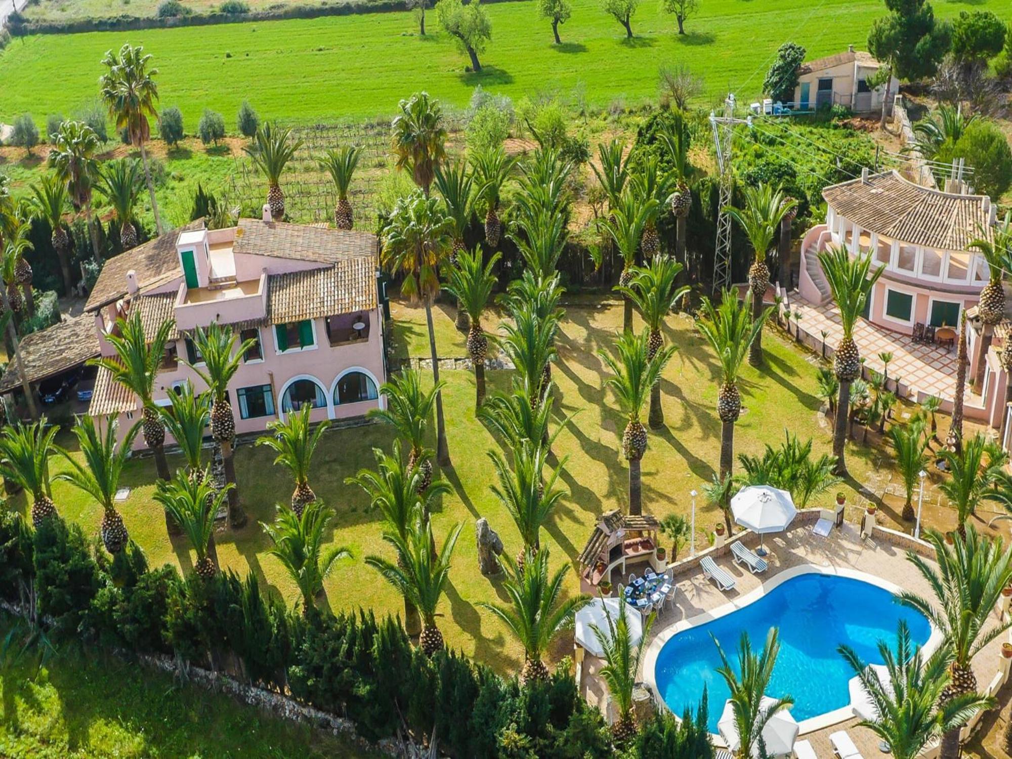 9 Person In * Alcudia (Mallorca)